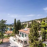 Bozic Hvar Villa *
