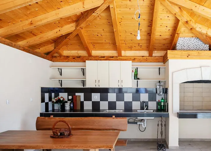 Bozic Hvar フヴァル